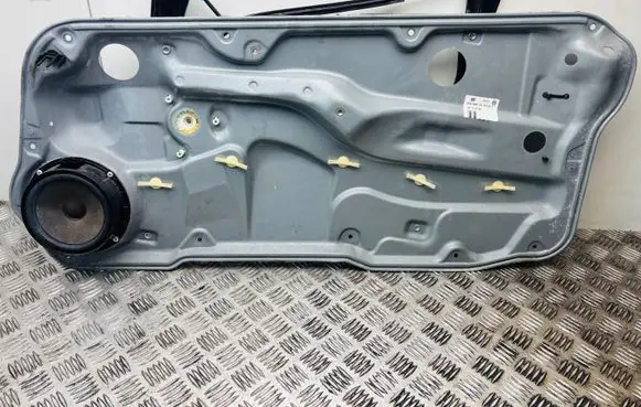 Volkswagen Golf IV Front door electric window regulator 1J3837462F