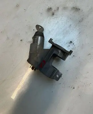 Volkswagen Transporter - Caravelle T3 Ignition lock 171905851