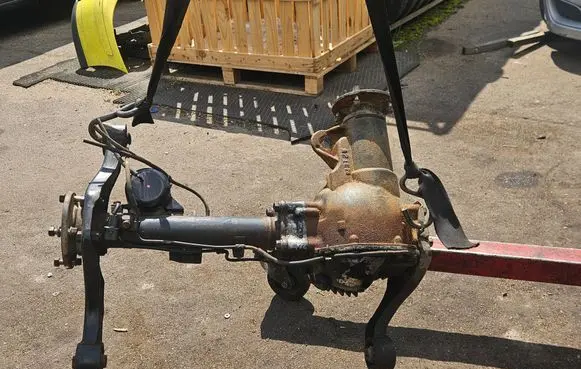 Mitsubishi Pajero Front differential MR453792