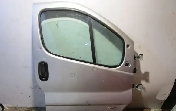 Renault Trafic II (X83) Front door