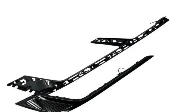 Volkswagen Touareg III Front door trim (molding) 21324502r