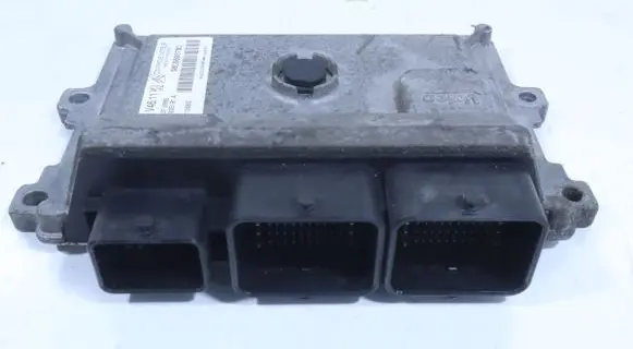 Peugeot 208 I Engine control unit/module ECU 9805895780