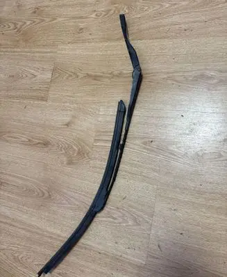 Audi A8 S8 D2 4D Front wiper blade arm 4D1955407 4D1955407B