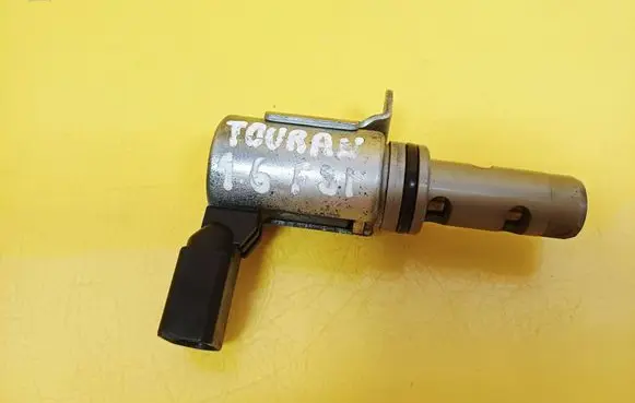 Volkswagen Touran I Camshaft vanos timing valve 