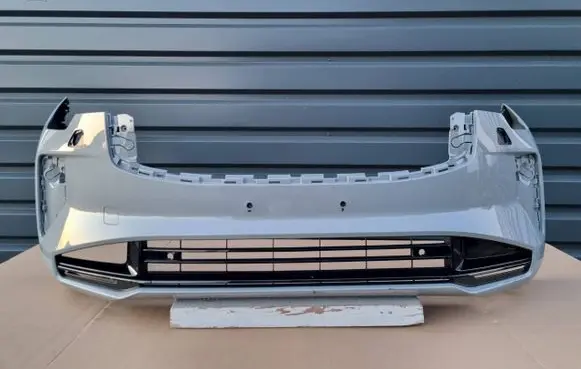 Volvo XC90 Front bumper 32345711