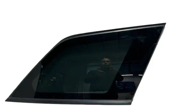Peugeot 5008 II Rear side window 9812842280 31490