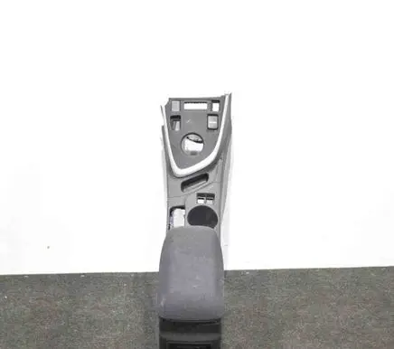 Toyota Auris E180 Center console 