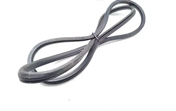 Opel Combo E Rear door rubber seal (on body) 