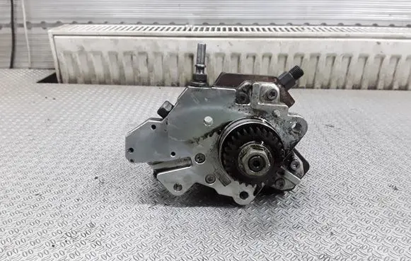 Renault Espace - Grand espace IV Fuel injection high pressure pump 8200803375A 0445010099