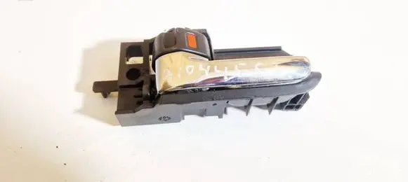 Toyota Avensis T250 Rear door interior handle 50594a1