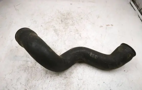 Audi A4 S4 B5 8D Intercooler hose/pipe 058145856K