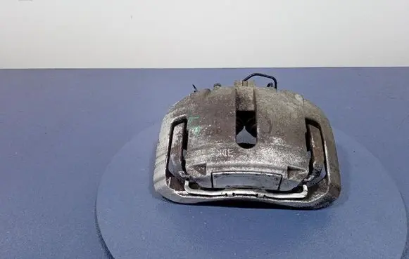 Volkswagen Phaeton Front brake caliper