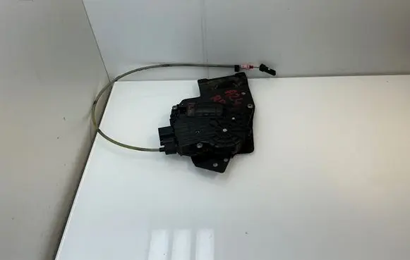 BMW 6 F06 Gran coupe Rear door soft close latching motor 4154310700