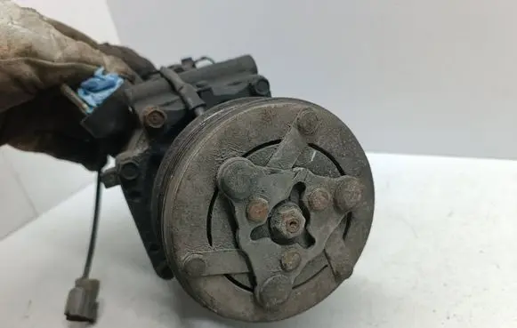 Honda FR-V Air conditioning (A/C) compressor (pump) HS090L 0017745