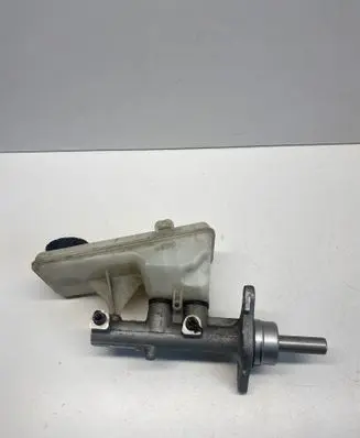 Opel Vivaro Master brake cylinder 32068199A