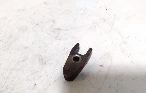 Mercedes-Benz ML W164 Fuel Injector clamp holder