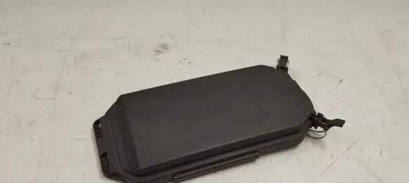 Mercedes-Benz SL R231 Fuse box cover A2315400282