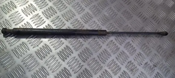 Mitsubishi Space Star Tailgate/trunk strut/damper