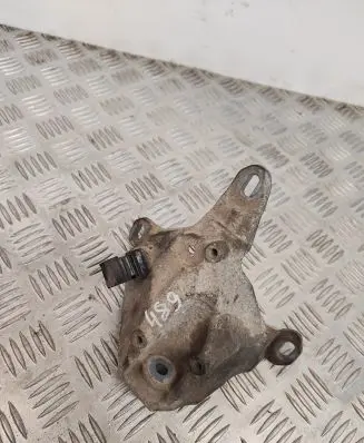 Audi A8 S8 D5 Gearbox mounting bracket 4N0399113