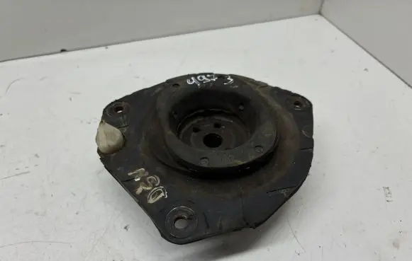 Renault Megane II Front coil spring rubber mount 8200222463