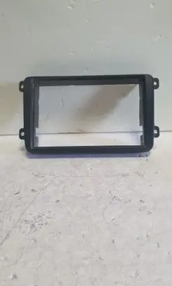 Volkswagen Golf Plus Radio/GPS head unit trim 