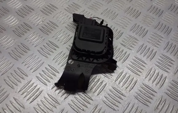 Seat Cordoba (6L) A/C air flow flap actuator/motor 6Q1819379