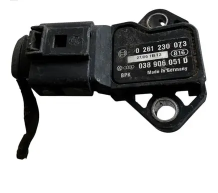 Audi A4 S4 B8 8K Air pressure sensor 0261230073 038906051D
