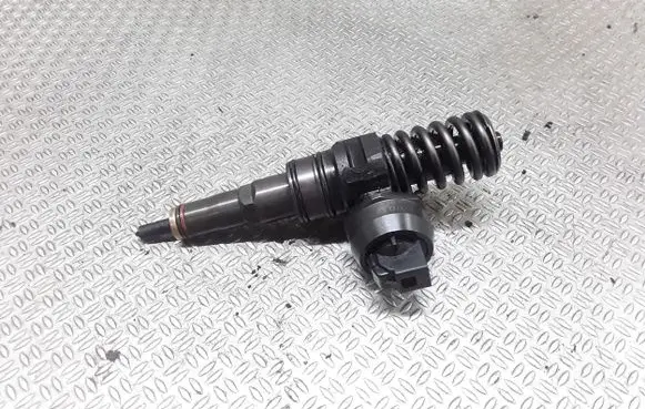 Audi A2 Fuel injector 038130073AG
