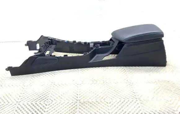 BMW 2 F22 F23 Center console 9230145