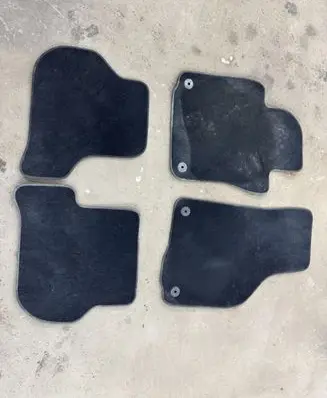 Volkswagen Golf VI Car floor mat set 
