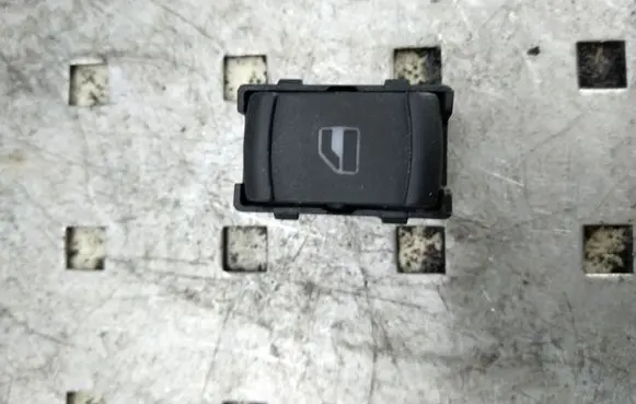 Volkswagen Golf IV Electric window control switch 3B0959855B