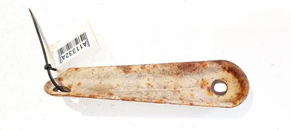 Toyota RAV 4 (XA30) Bracket in trunk/boot