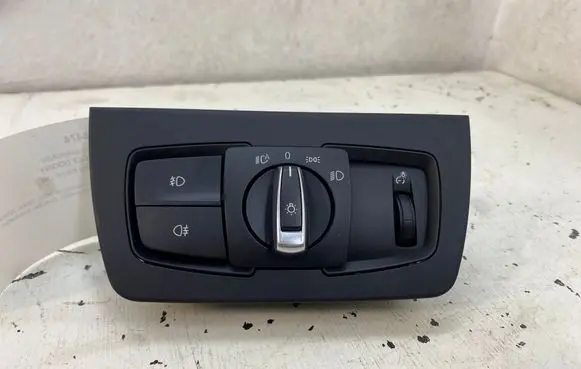BMW 4 F32 F33 Light switch 9265303