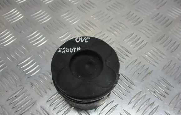 Opel Vectra C Piston 