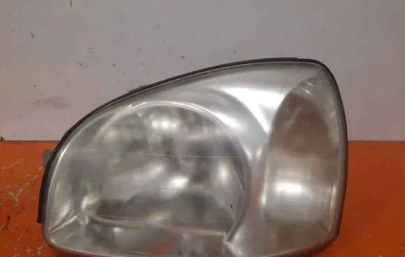 Hyundai Santa Fe Headlight/headlamp 92101-26