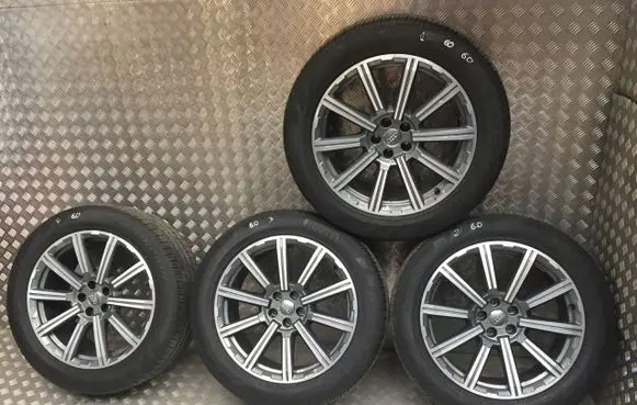 Audi Q8 R16 alloy rim 