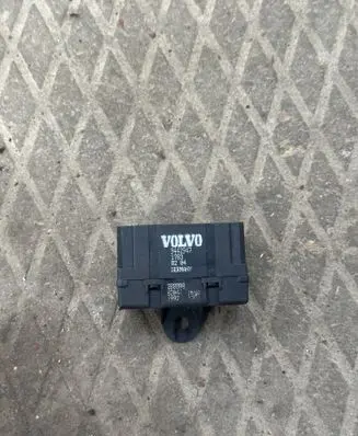 Volvo V70 Seat heating relay 9442947