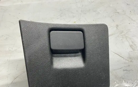 Opel Zafira C Front trunk storage compartment 13293524