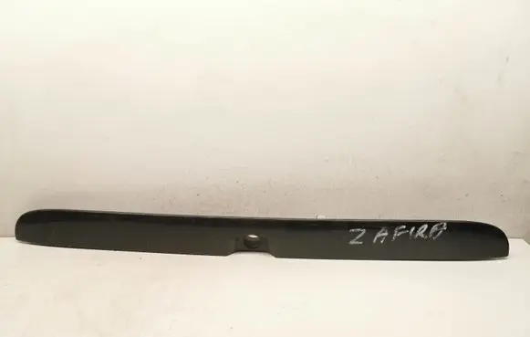 Opel Zafira A Trunk door license plate light bar 