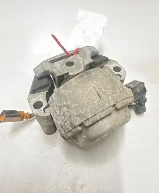 Audi A7 S7 4G Engine mount bracket 65590