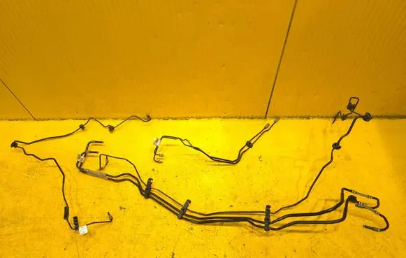 Mercedes-Benz GLE W167 Brake line pipe/hose A1674207300 A1674205500 A1674205400