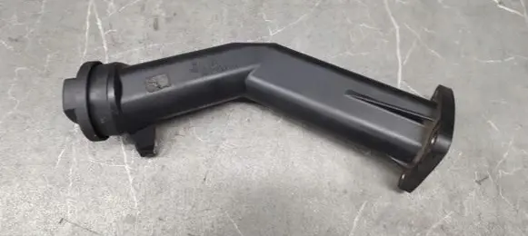 Mercedes-Benz A W168 Oil fill pipe a6680160029