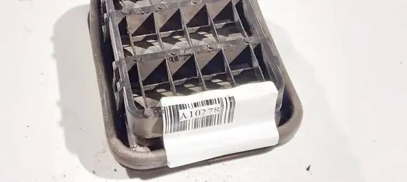 Audi A3 S3 8P Air intake duct part 1h0819465