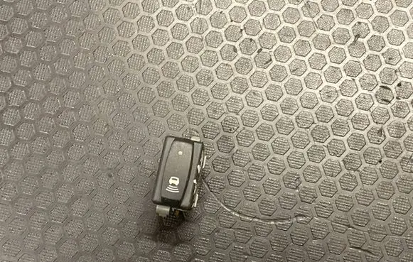 Renault Trafic II (X83) Alarm switch 2808201 413311 21632A