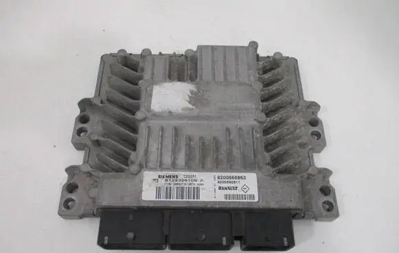 Renault Megane II Engine control unit/module 8200565863