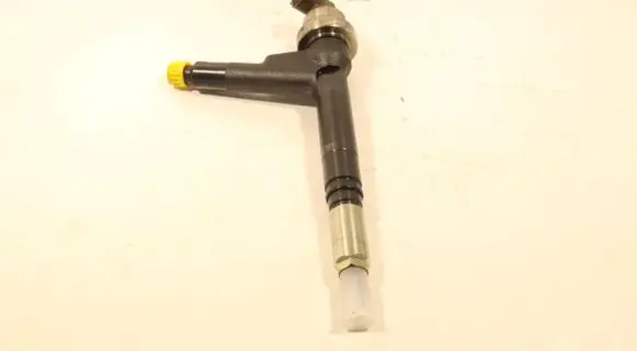 Opel Meriva A Fuel injector 8973138615
