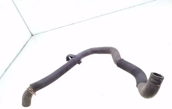 Renault Trafic II (X83) Engine coolant pipe/hose