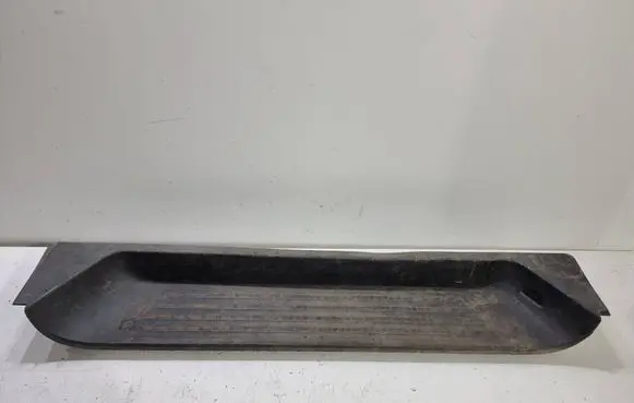 Volkswagen Transporter - Caravelle T6 Rear sill trim cover 7H0863725