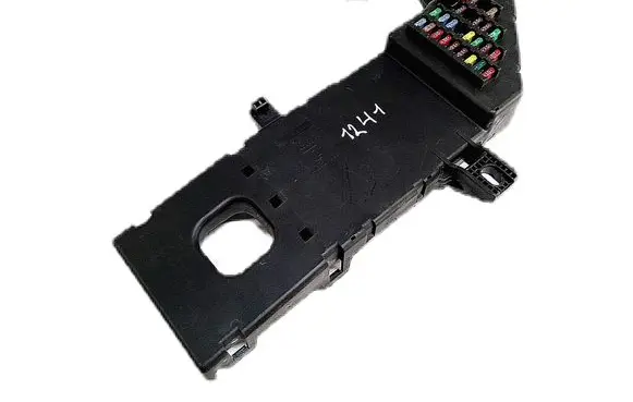 Opel Insignia A Fuse module 460023260