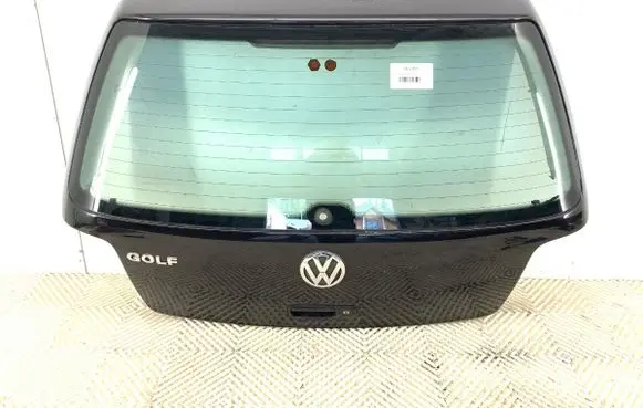Volkswagen Golf IV Tailgate/trunk/boot lid LC9Z